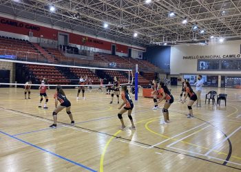 El Voleibol La Nucía pierde sus tres partidos ligueros