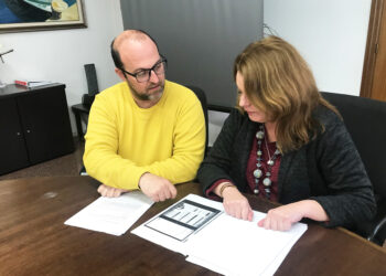 lorenzo-cervera-concejal-bienestar-social-y-gemma-asencio-responsable-oficina-habitatge-santa-pola-enero-2019