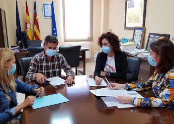 Los Montesinos otorga 28.528 euros a pymes y autónomos afectados por el covid-19