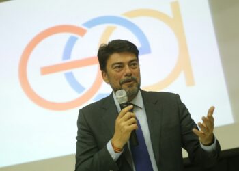 luis-barcala-asociacion-voluntarios-gea-alicante