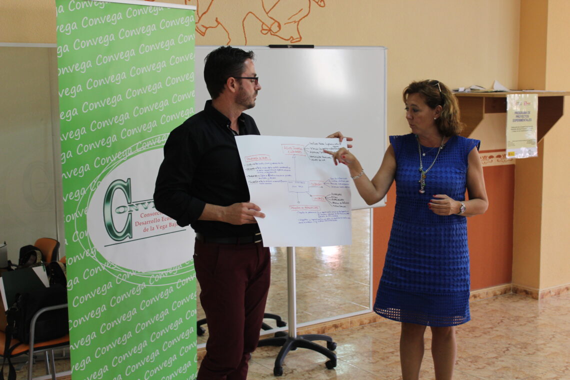 manuel-ros-alcalde-algorfa-y-maria-gomez-alcaldesa-almoradi-creacion-marca-territorial-vega-baja