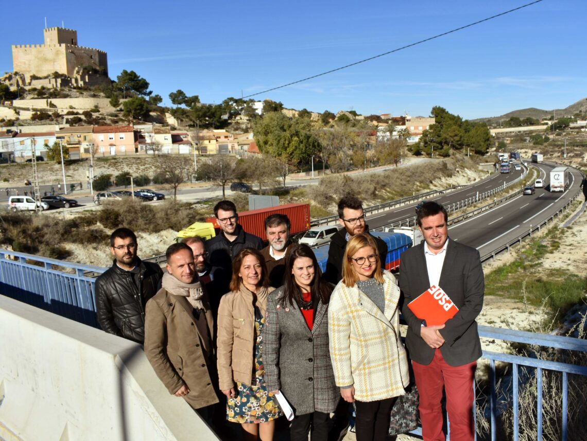 mocion-psoe-petrer-comarca-A31-noviembre-2018