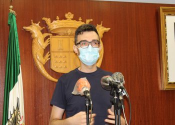 El alcalde de Novelda apela a «extremar las precauciones» en los encuentros  ante el último rebrote de coronavirus