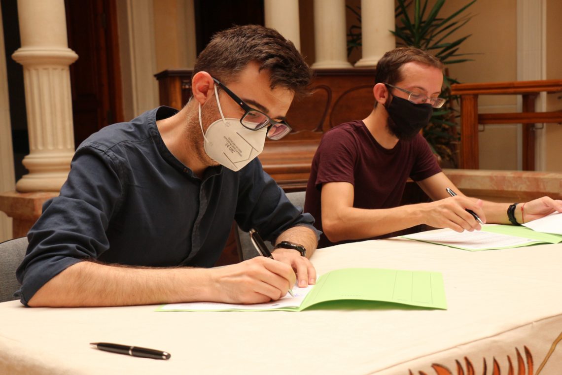 Novelda mejora su convenio con el Consell de la Joventut