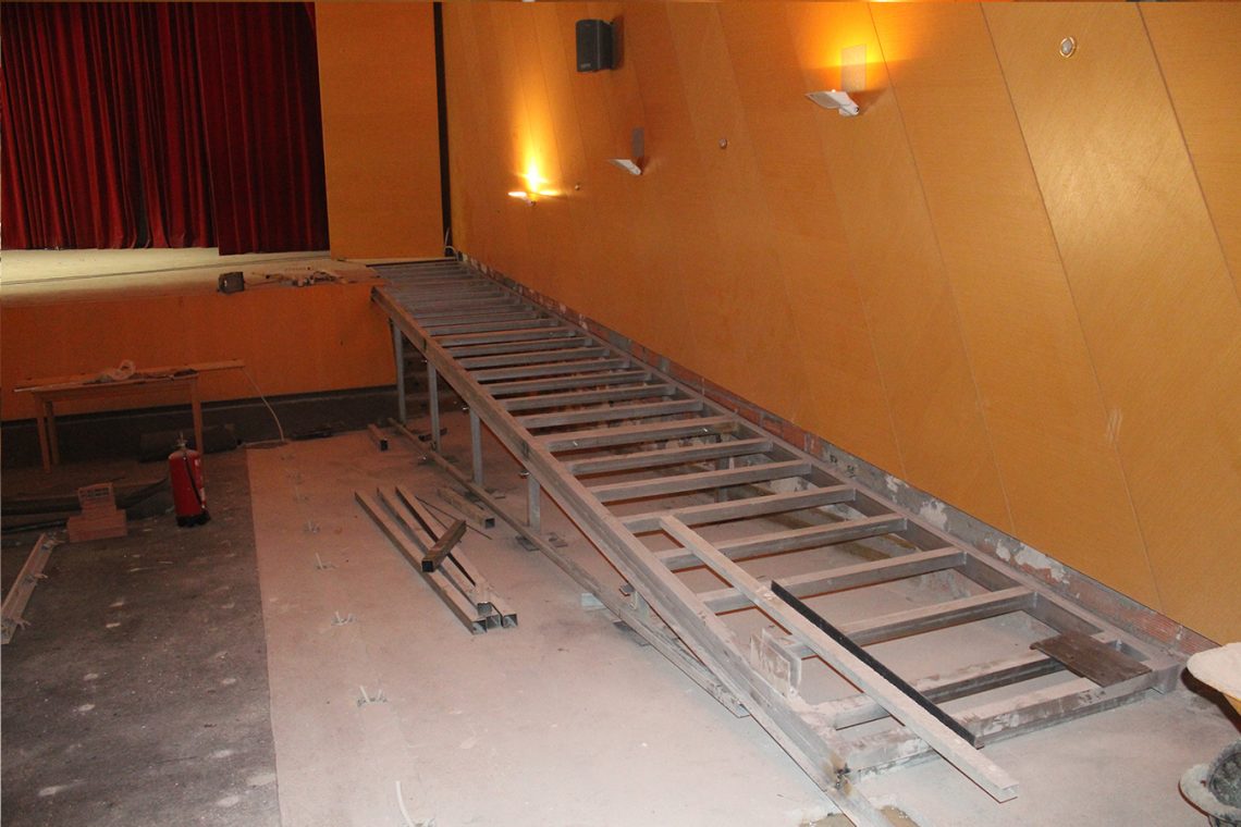 Se inician las obras de accesibilidad del Centro Cívico de Novelda