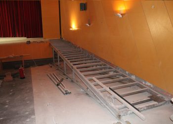 Se inician las obras de accesibilidad del Centro Cívico de Novelda