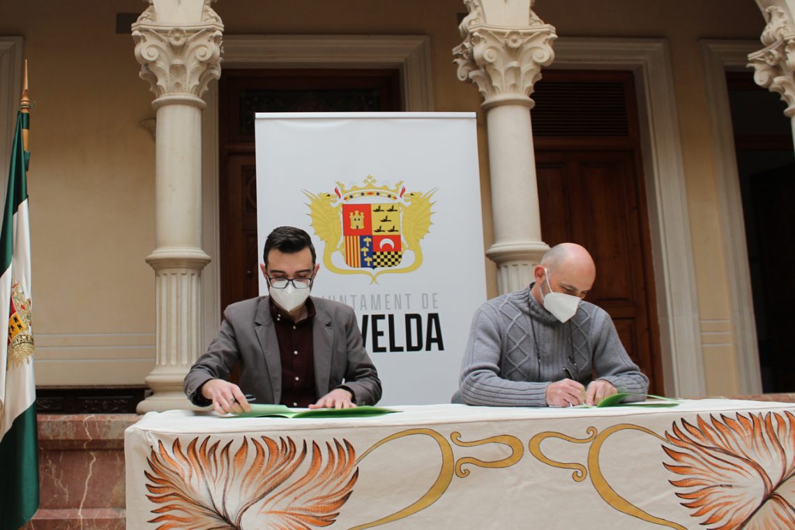 El Ayuntamiento adquiere 10.000€ en tarjetas de la campaña comercial Regala Novelda