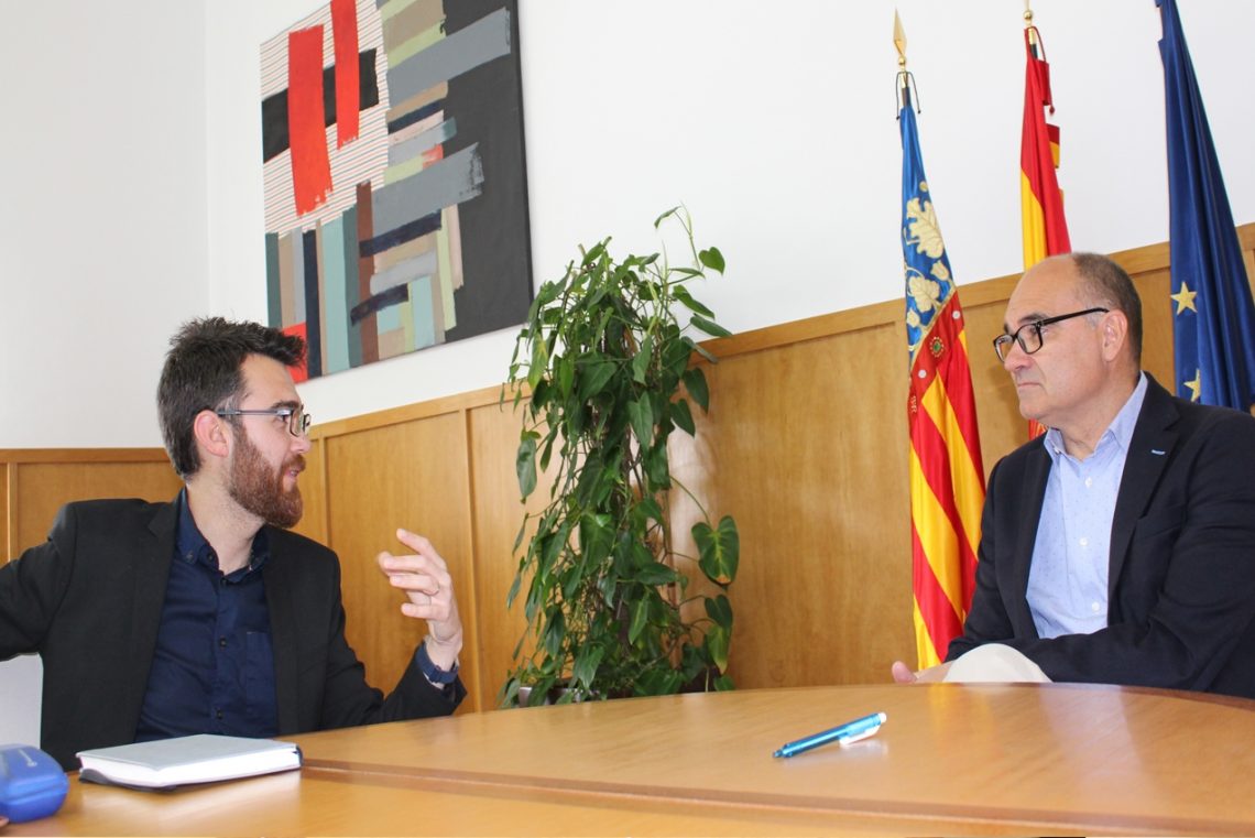novelda-reunion-con-el-rector-ua-marzo-2020-2