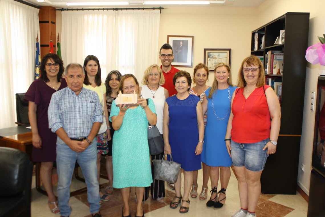 novelda-sandra-solano-reconocimiento-jubilacion-julio-2019-3