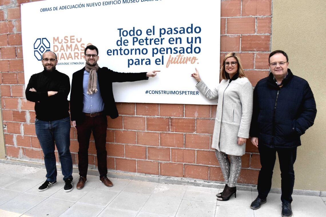 nuevo-museo-damaso-navarro-proxima-inauguracion-fernando-portillo-concejal-cultura-e-irene-navarro-alcaldesa-petrer