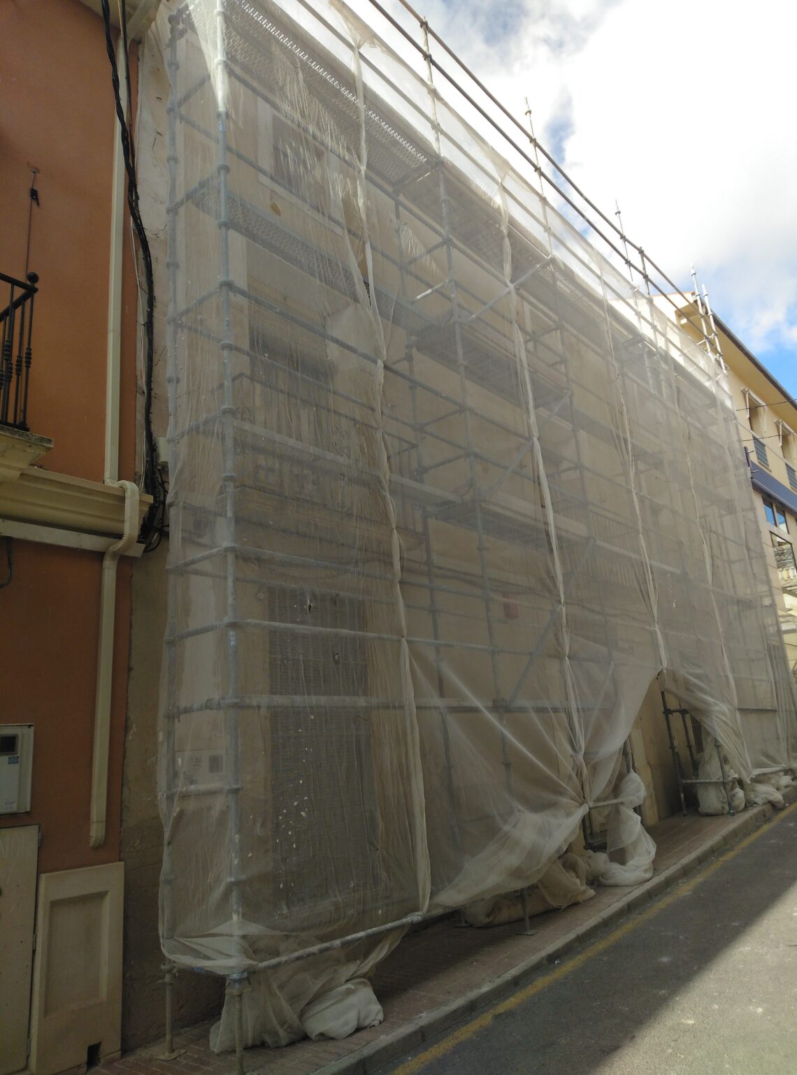 obras-carrer-fondo-monovar-enero-2019