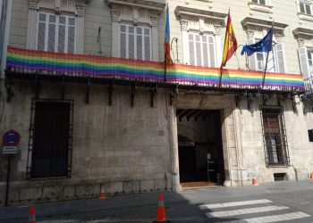 orihuela-ayuntamiento-dia-internacional-lgtbiq-junio-2019