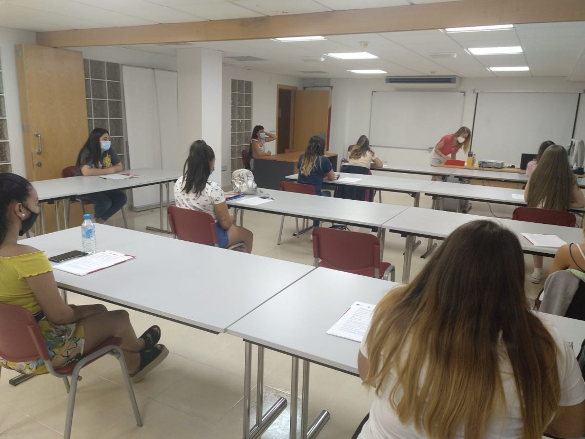 Cámara Orihuela pedirá una declaración responsable a asistentes a cursos presenciales frente al COVID-19