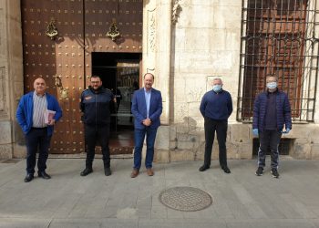 orihuela-donacion-comunidad-china-mascarillas-marzo-2020