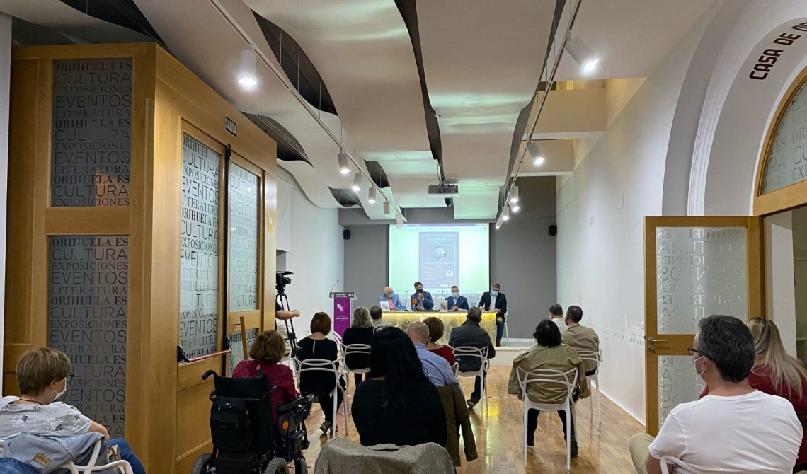 Presentación de “Encuentros con la poesía en la Casa Natal de Miguel Hernández. 13 poetas”