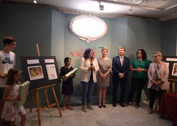 orihuela-entrega-premios-dibujo-agrasot-mayo-2019