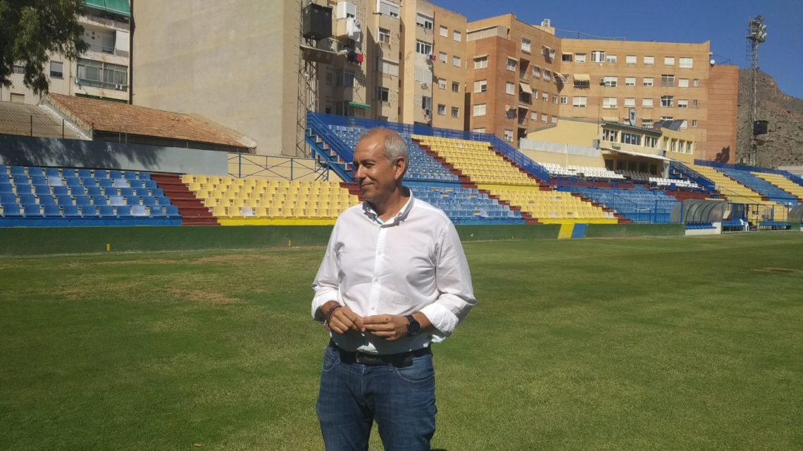 orihuela-estadio-los-arcos-septiembre-2019-concejal