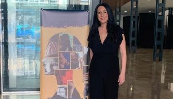 Igualdad inaugura la exposición “Su vida no es una mercancía”