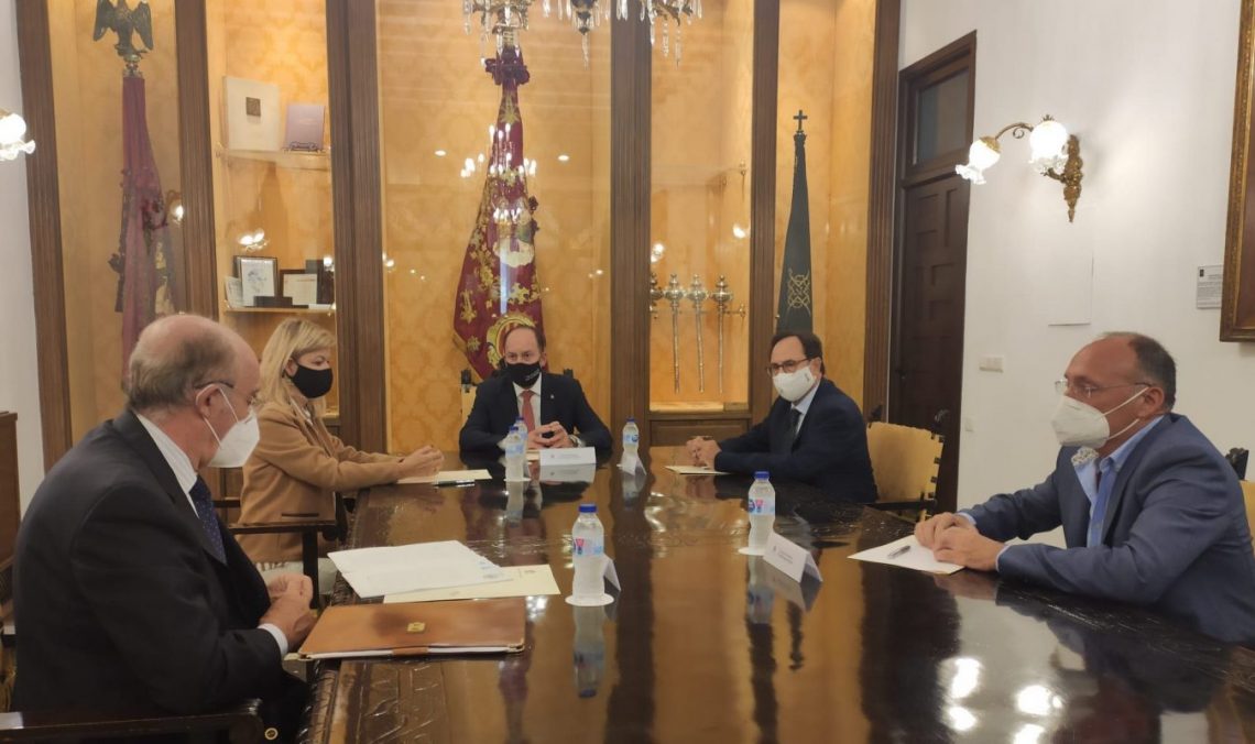 El Ayuntamiento de Orihuela vende a la Generalitat el Palacio de Justicia por 4.766.532 euros