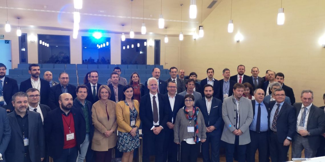 orihuela-foto-asamblea-ciudades-inteligentes-febrero-2020-2