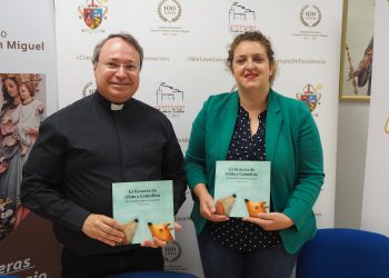 orihuela-foto-cuento-centro-proteccion-animal-mayo-2019