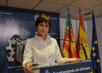 orihuela-luisa-bone-concejala-abril-2020