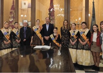 orihuela-recepcion-reinas-diciembre-2019-1