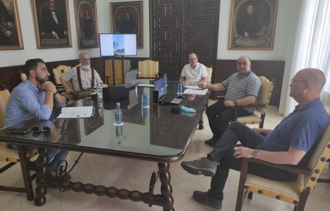 Una explotación agrícola oriolana será objeto de desarrollo de una tecnología para el uso de agua desalada