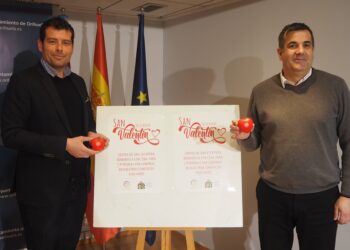Comercio y la Asociación de Comerciantes de Orihuela presentan la campaña de San Valentín