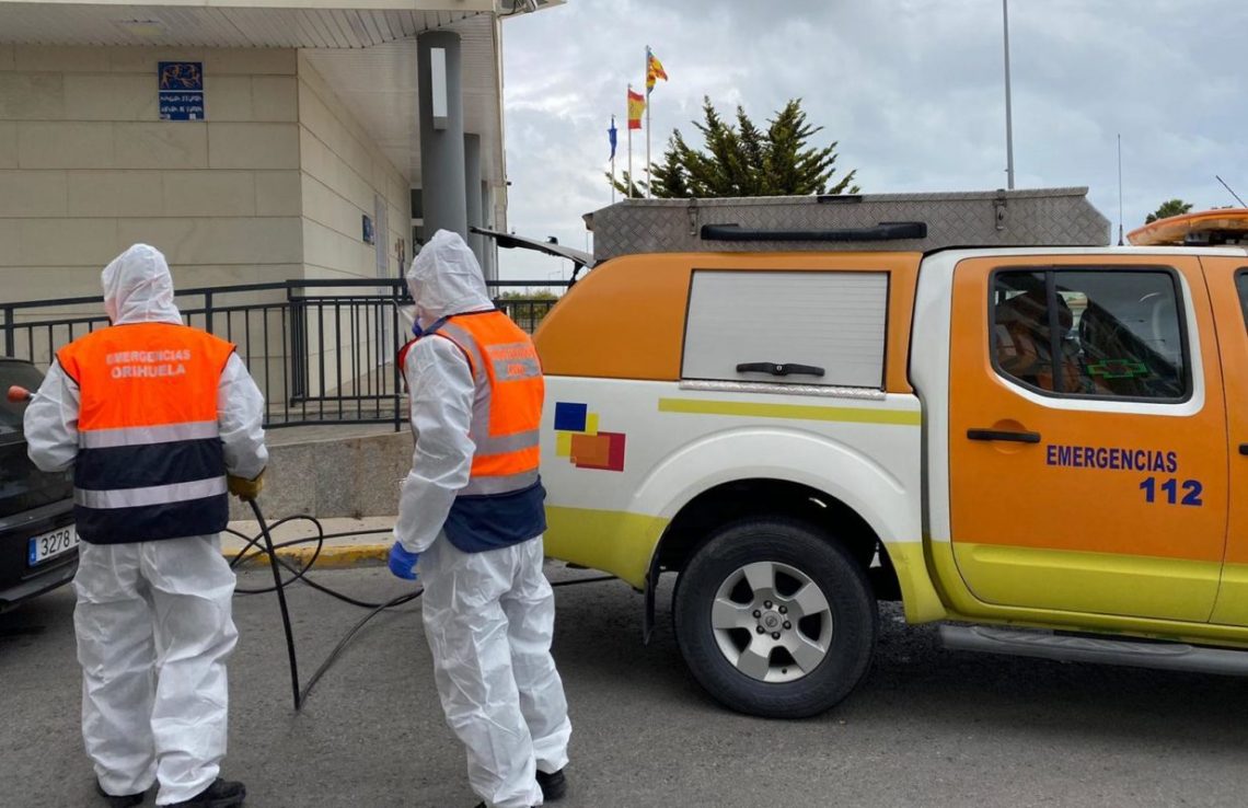 orihuela-trabajos-de-desinfeccion-covid-2020-1