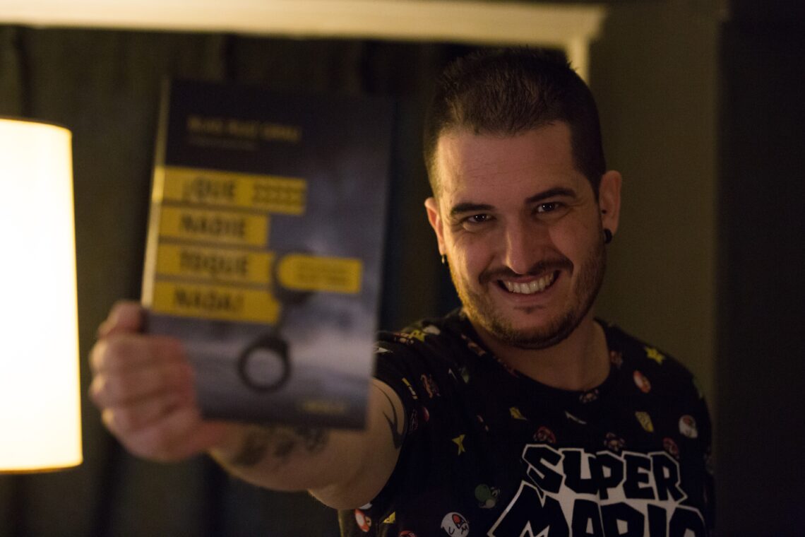 El escritor rafaleño Blas Ruíz lidera las listas de Amazon