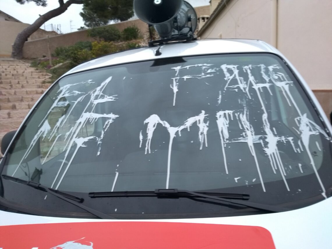 petrer-actos-vandalicos-furgoneta-psoe-abril-2019-3