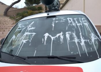 petrer-actos-vandalicos-furgoneta-psoe-abril-2019-3