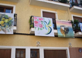 Petrer inaugurará septiembre llenando de arte los balcones del centro histórico