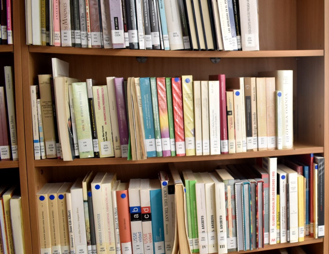 Las bibliotecas de Petrer reciben una subvención de más de 12.000 euros