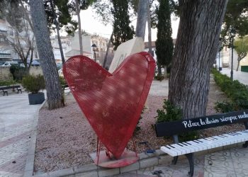 petrer-contenedores-solidarios-tapones-enero-2020-3