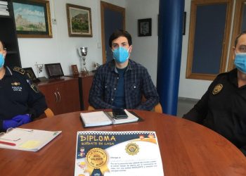 petrer-diplomas-para-ninos-policia-abril-2020