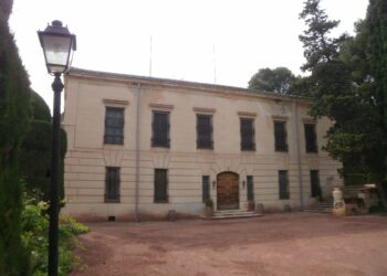 petrer-fachada-principal-el-poblet-marzo-2019