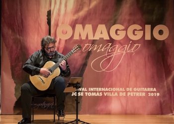 Petrer esperará hasta 2021 para ser capital europea de la guitarra