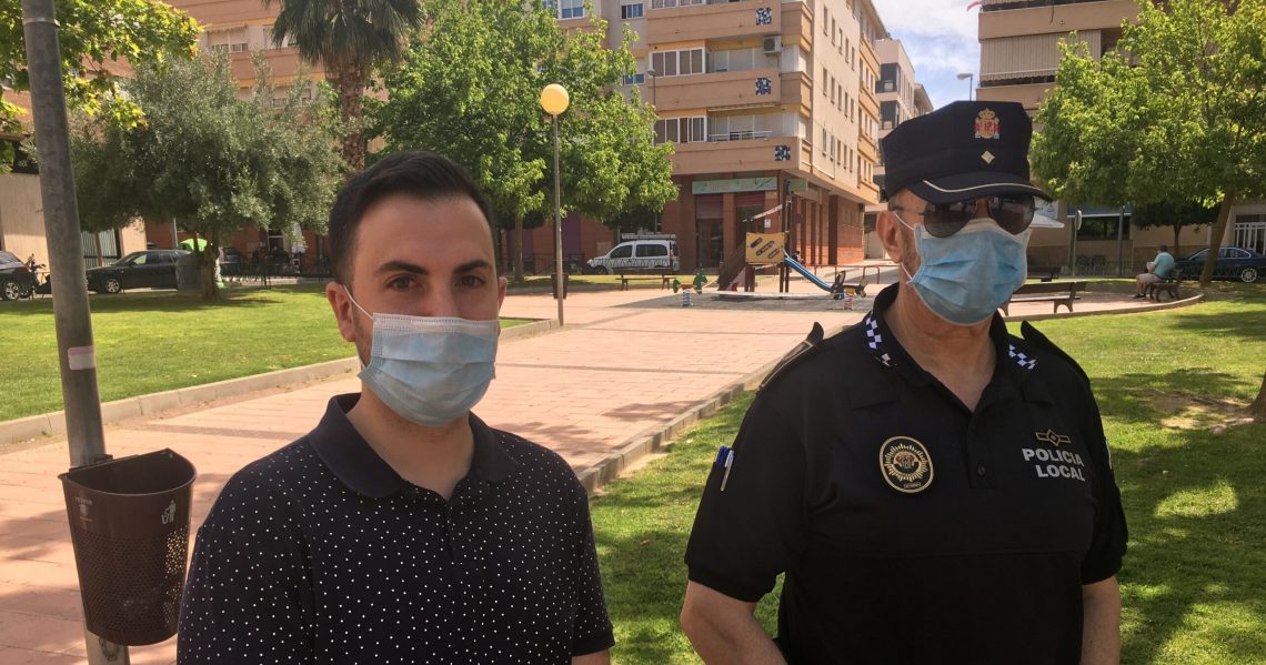 Petrer quiere atajar el abandono de guantes y mascarillas usadas en la vía pública