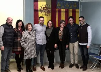 «Sentarse a dialogar en una misma mesa sobre el futuro de Petrer es bueno»