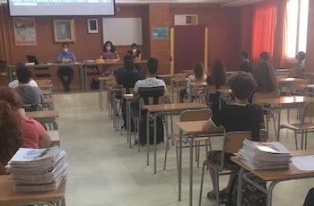 Normalidad en el comienzo del curso en Petrer