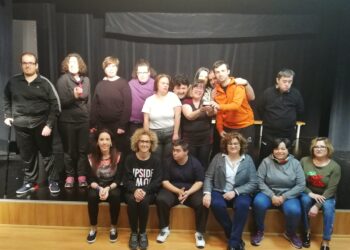 pilar-de-la-horadada-entrega-galardon-teatro-marzo-2019