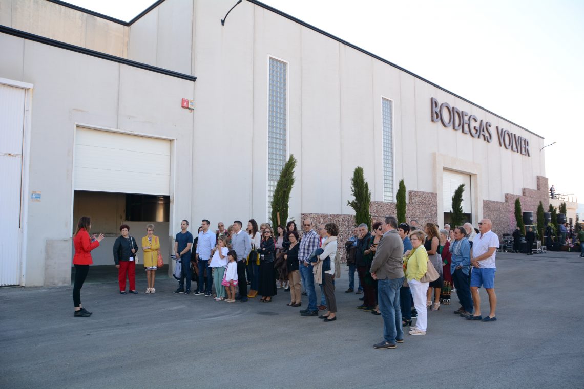 pinoso-visita-bodegas-volver-mayo-2019