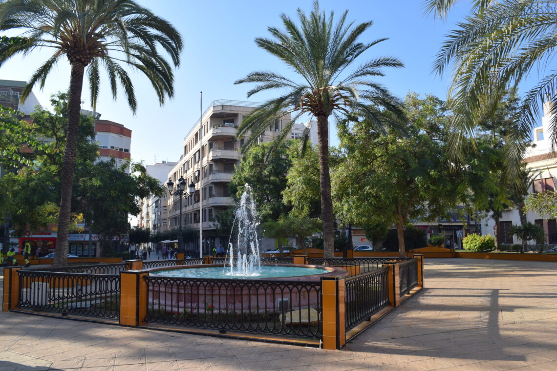 plaza-constitucion-torrevieja
