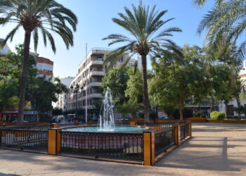 plaza-constitucion-torrevieja