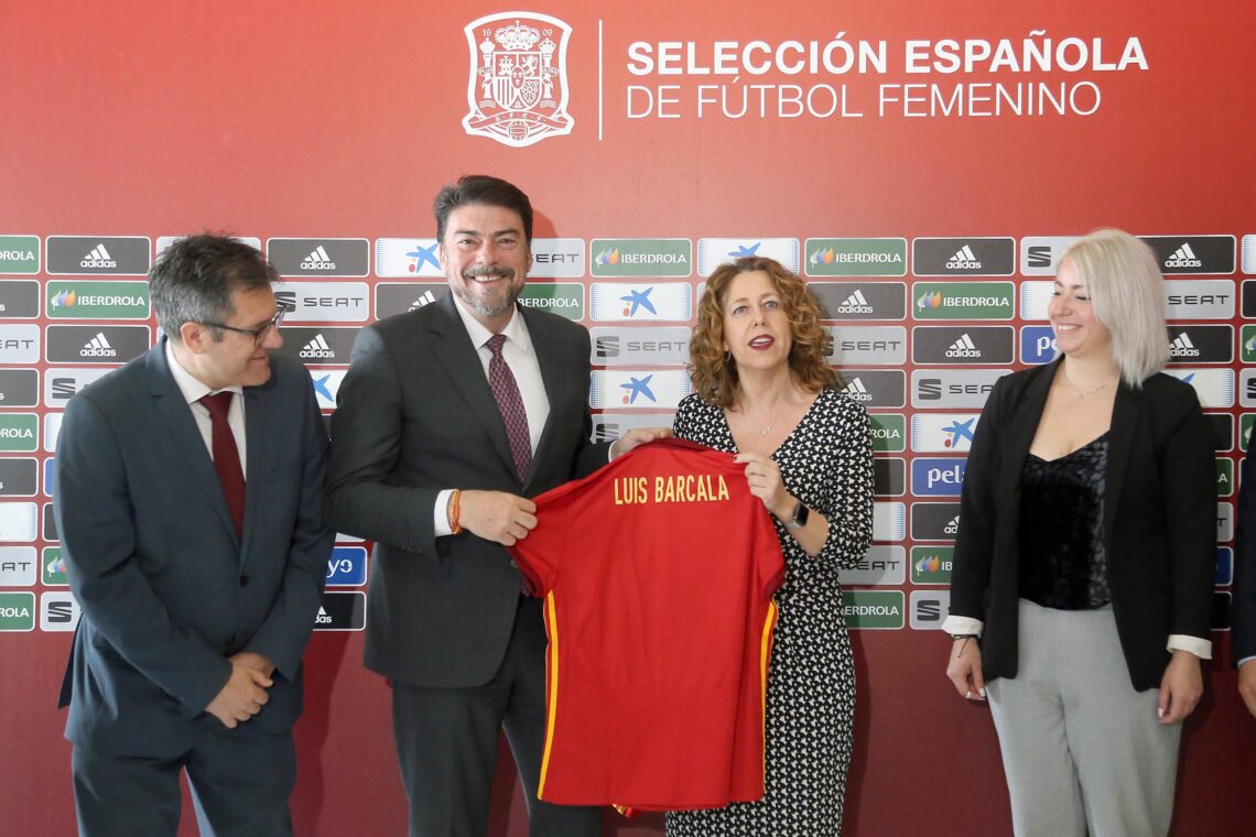 presentacion-partido-futbol-femenino-españa-eeuu-alicante-enero-2019-1