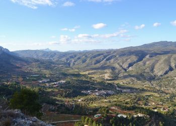 provincia-vall-de-la-gallinera-paisaje-despoblacion-febrero-2020-1