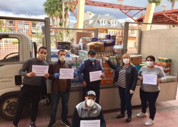 La Comunidad Islámica de Rafal dona 1.500 kilos de productos no perecederos