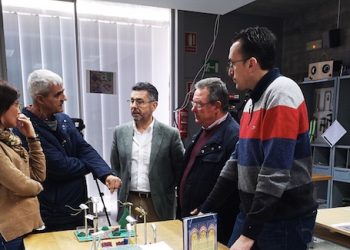 El IES Rafal lanza un reto online para alumnos y familias a través de su proyecto ‘@Latecnomola’